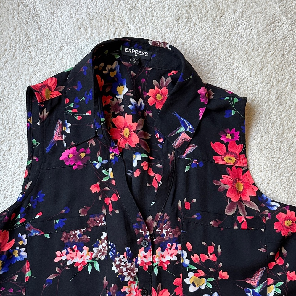 Express Black and Pink Floral Blouse - Picture 3 of 4